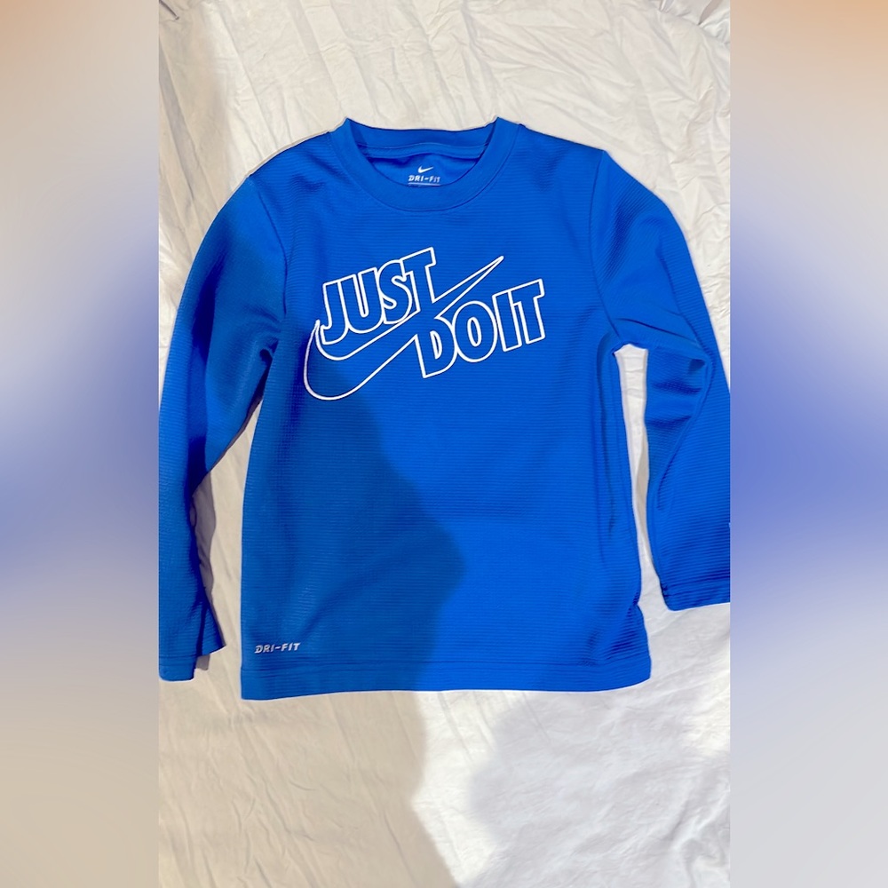 Nike Dri Fit Long Sleeve Shirt